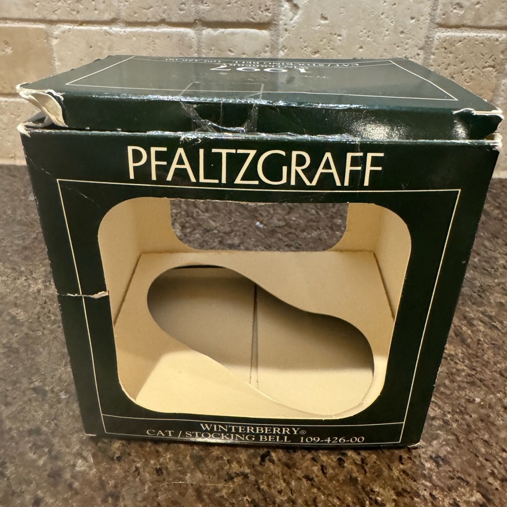 Pfaltzgraff Winterberry Christmas 1997 Cat/Stocking Bell with Original Box - Picture 11 of 11